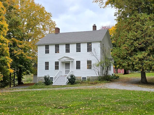 41 Warner Crossing Rd, Canaan, NY 12029