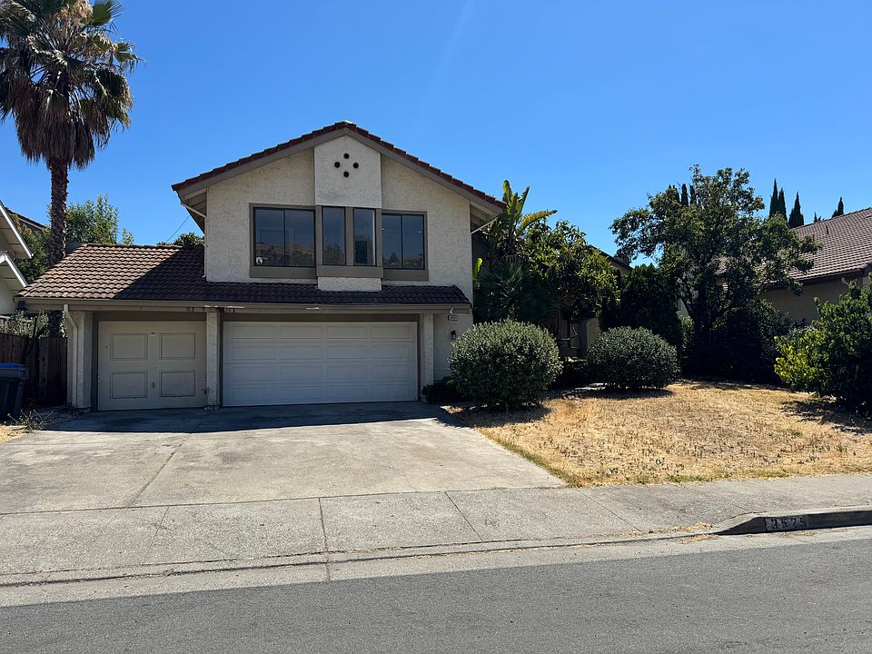 1st image of 3525 Feller Ave