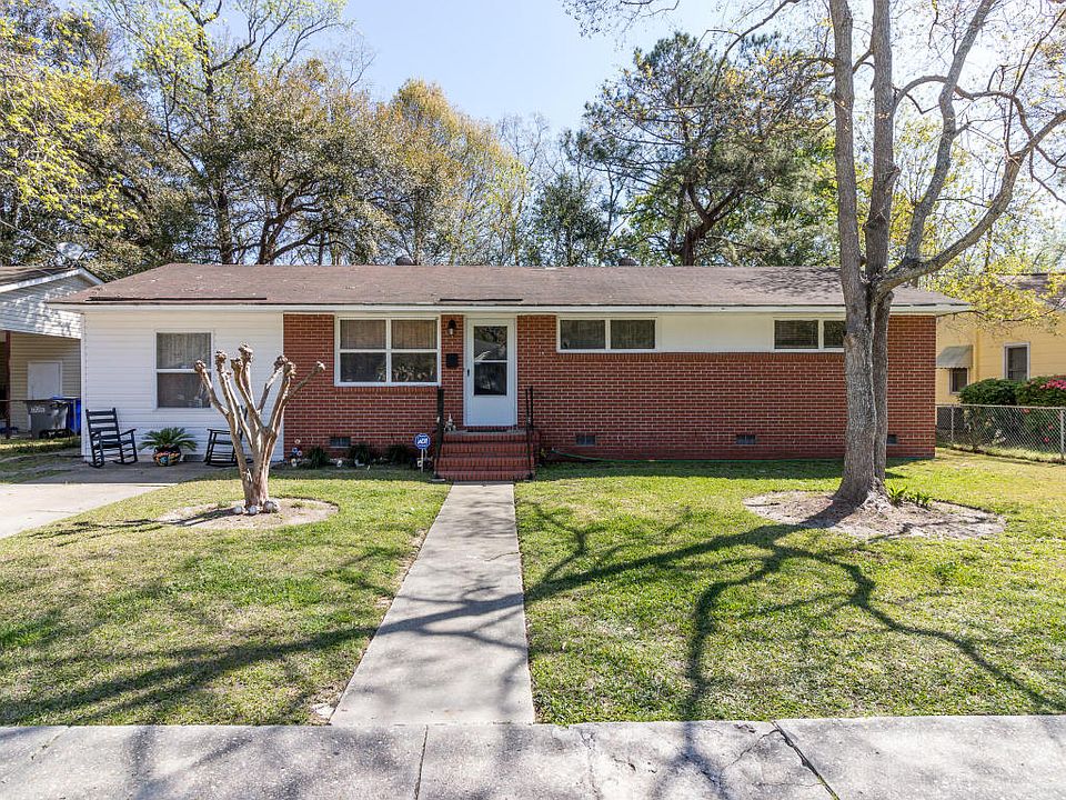1st image of 2639 Lilac Ave
