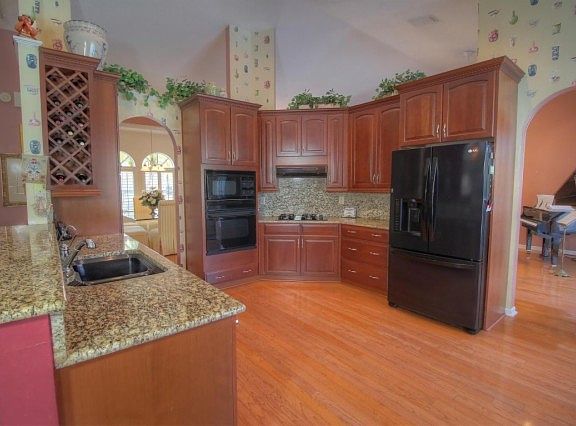 5th image of 10296 Allamanda Blvd