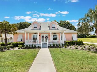 1112 Sugar Loaf Key Loop, Lady Lake, FL 32159