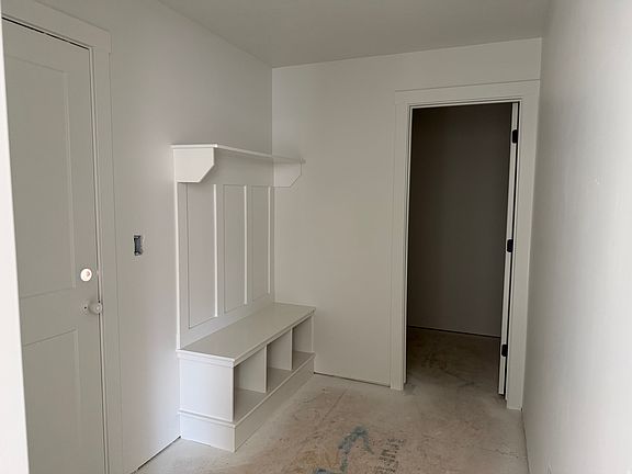 5th image of 2762 W Guernsey Ln #253