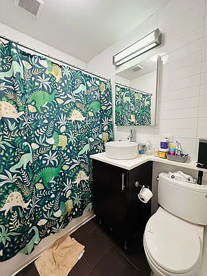 Rented by Zjama Realty Corp | media 3