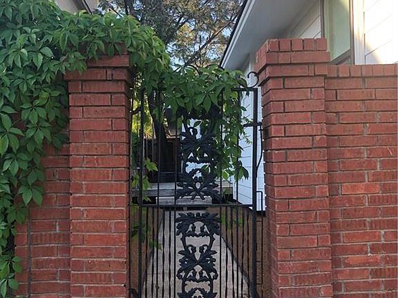 3rd image of 5112 Byers Ave