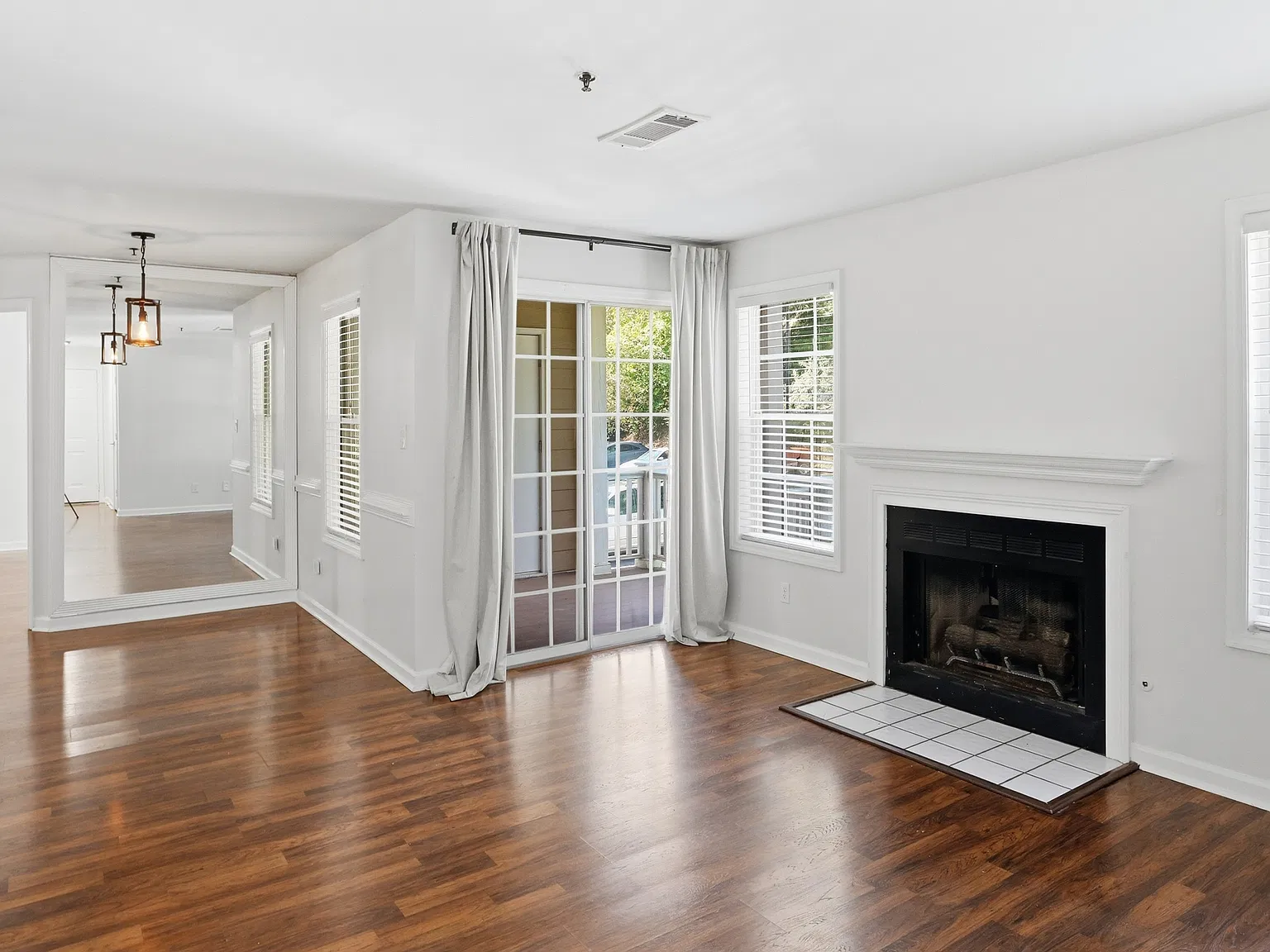 2026 River Heights Walk SE — Photo 3