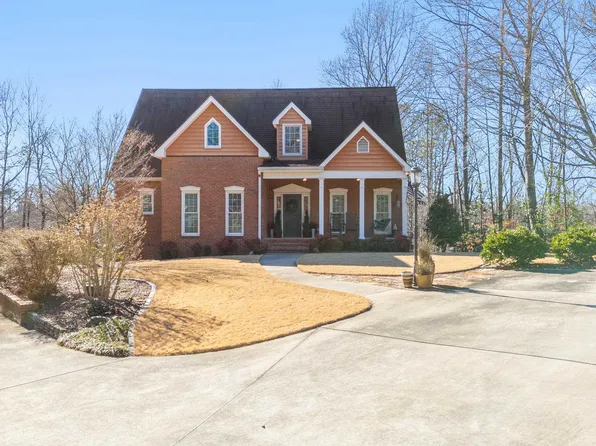 6390 Mountainview Cir, Gardendale, AL 35071