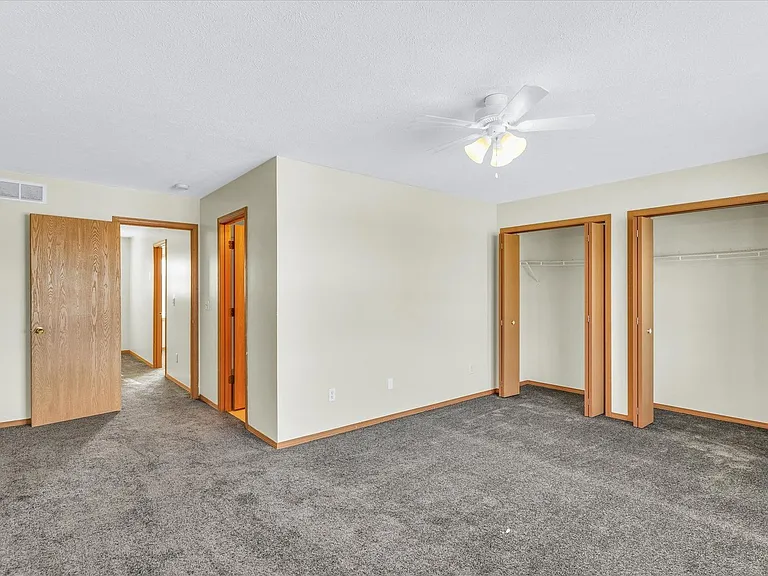 2721 Rainbow Ave — Photo 16