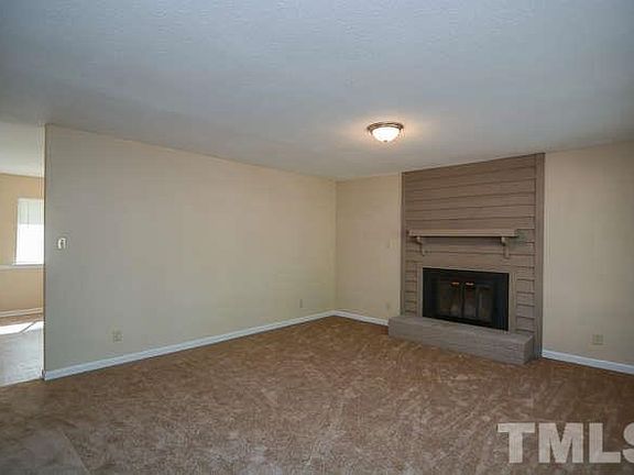 3rd image of 2810 Shaftsbury St
