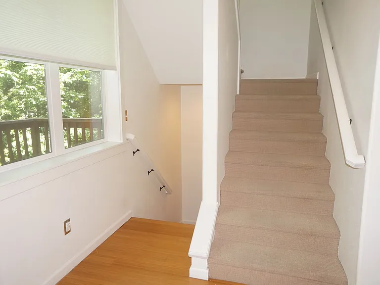 4932 SW Slavin Rd — Photo 10