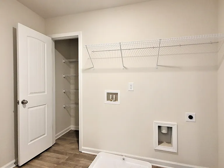 1445 Weeping Tree Cir — Photo 24