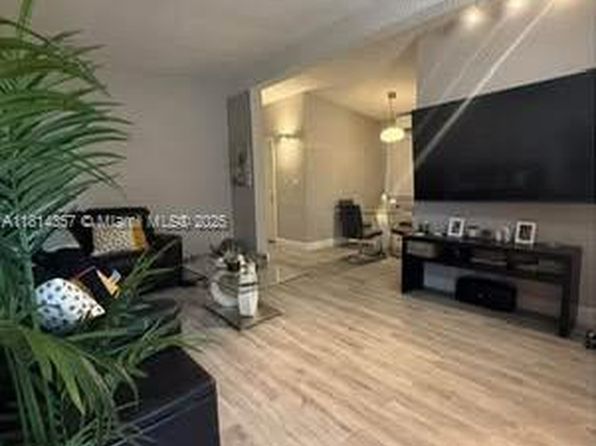 10730 SW 40th St #10730
