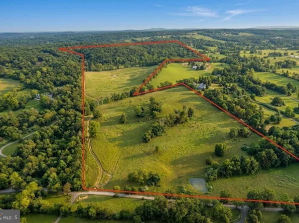 Washwright Rd, Hume, VA 22639