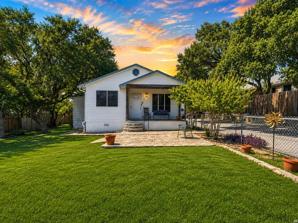 652 TAMARACK DR, Canyon Lake, TX 78133
