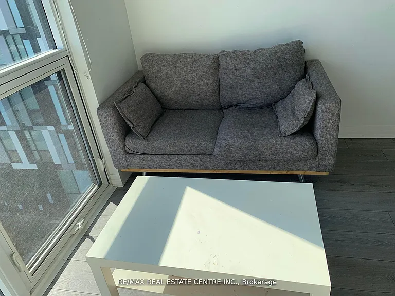 1900 Simcoe St N #541 — Photo 3