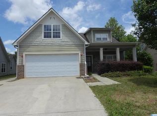 232 Nottingham Dr, Calera, AL 35040