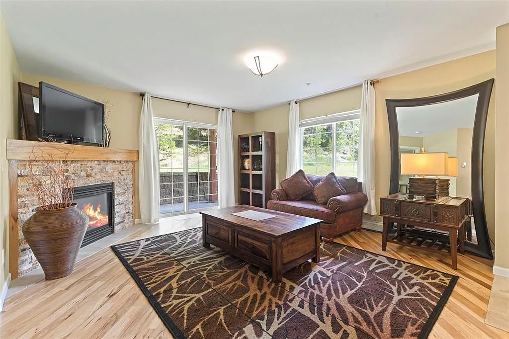 2 bed, 1125 sqft, $3,600 — Photo 4