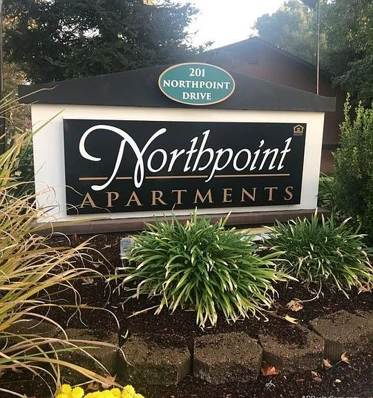 Northpoint I Apartments — Photo 1