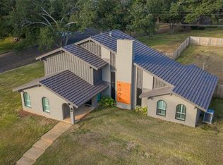 1005 Mockingbird Ln, Longview, TX 75601