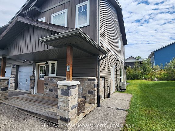 5th image of 33 Goodwin Dr