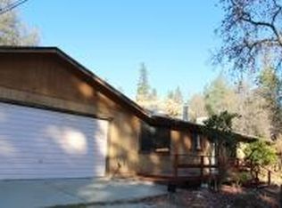 19721 Gray Rock Rd, Redding, CA 96003