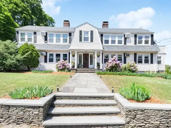 1145 Boylston St #4, Newton, MA 02464