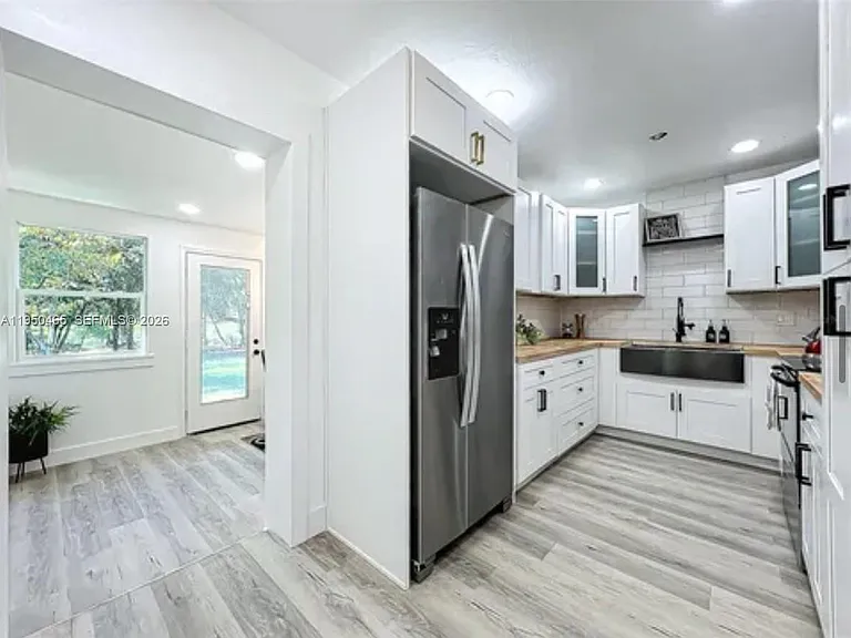 5345 Avon Ct #5345 — Photo 18