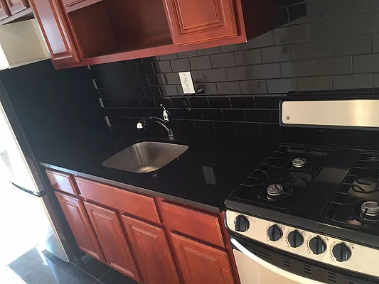 Rented by J Misrahi Realty Corp | media 19