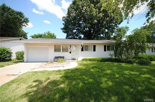 1st image of 863 Hazelvalley Dr