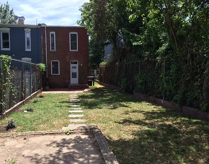 1256 Florida Ave NE — Photo 5