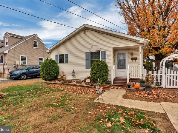 204 Billings Ave, Paulsboro, NJ 08066