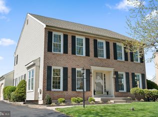 34 Saratoga Ln, Harleysville, PA 19438