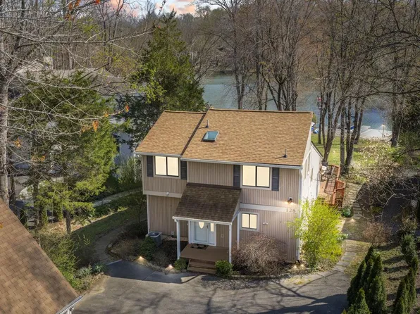 128 Harrison Cir, Locust Grove, VA 22508