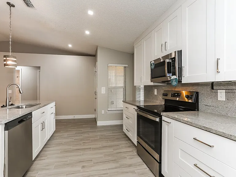 2623 Cobblestone Forest Cir E — Photo 6