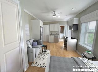 470 Commercial St APT 8, Boston, MA 02109