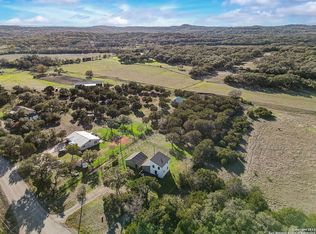 1761 Quail Hill Dr, Spring Branch, TX 78070