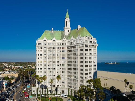 2nd image of 800 E Ocean Blvd Unit 1110