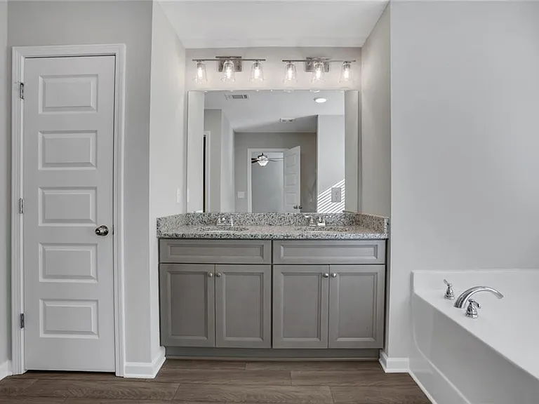 236 Eva Way — Photo 22