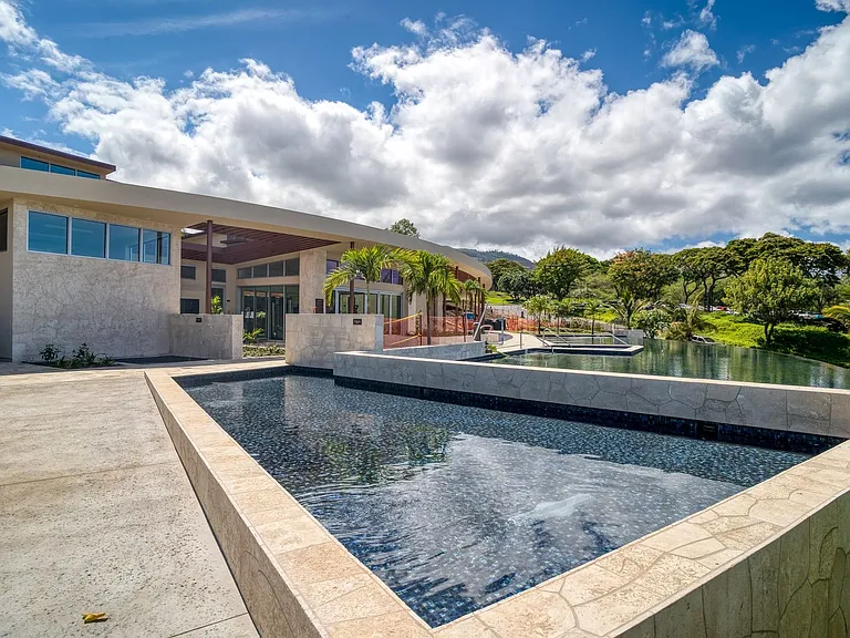 197 Holokahiki Ln #101-8A — Photo 45