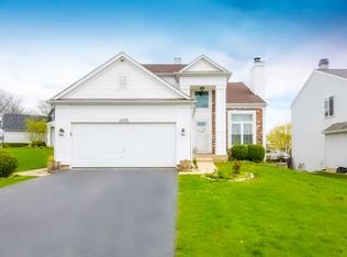 1553 Knoll Crest Dr, Bartlett, IL