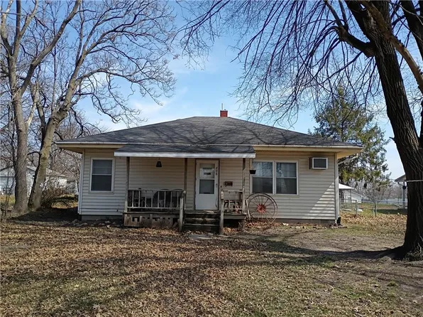 408 N Alanthus Ave, Stanberry, MO 64489