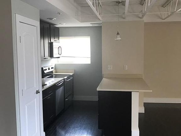 5th image of 2260 Park Ave APT 3A