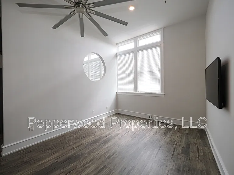 600 Magnolia St #104 — Photo 9