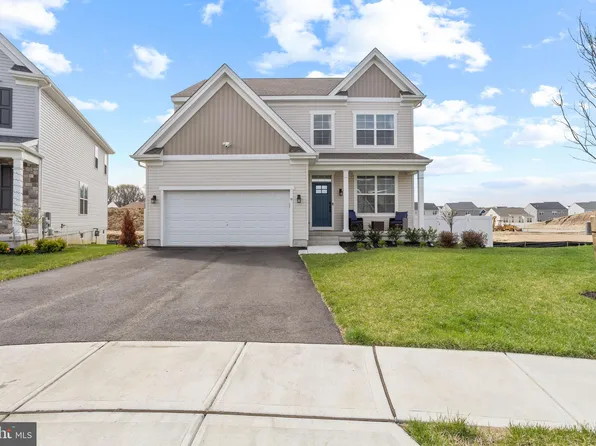 9 Cambridge Ct, Lumberton, NJ 08048