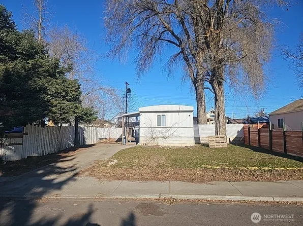 527 E Collins, Goldendale, WA 98620