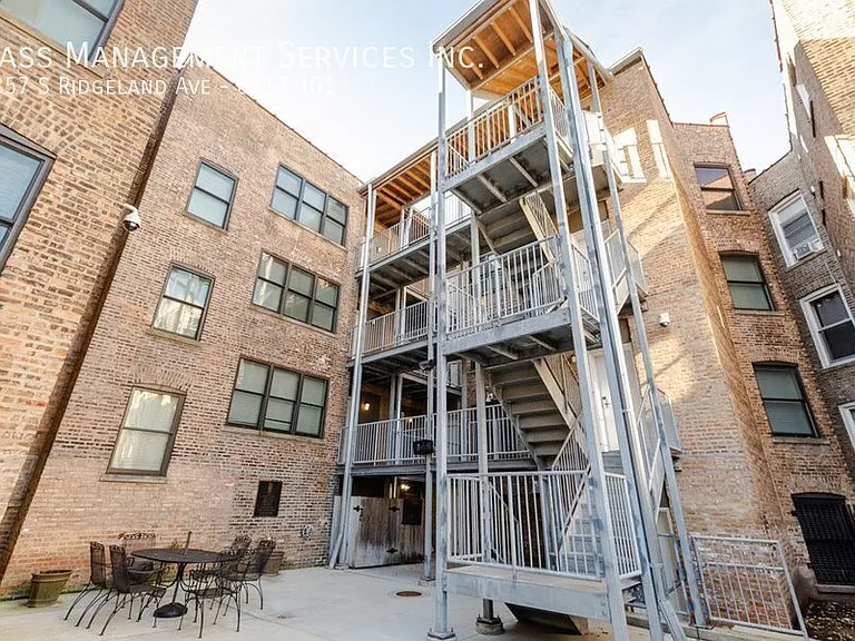 6857 S Ridgeland Ave #101 — Photo 8