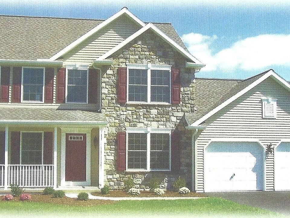 2nd image of 104 Darlene Ct