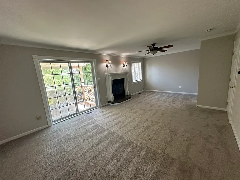 605 Masefield Cir — Photo 15