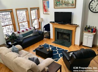 2714 N Wayne Ave #3E, Chicago, IL 60614