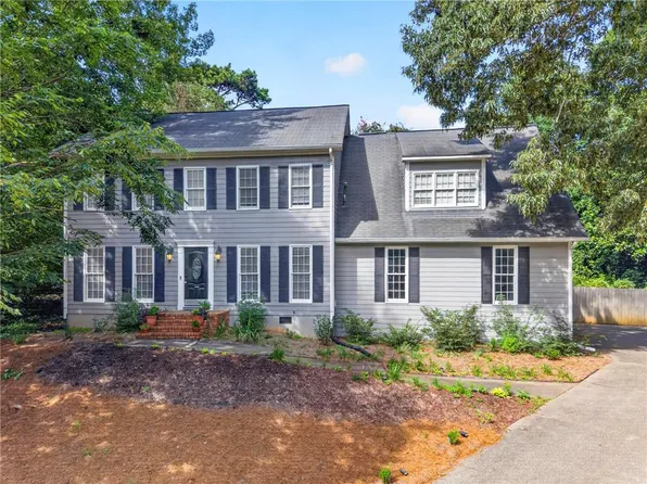 206 Comstock Ct, Lawrenceville, GA 30044