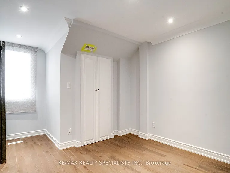 100 Arbors Ln #Townhouse 5 — Photo 24